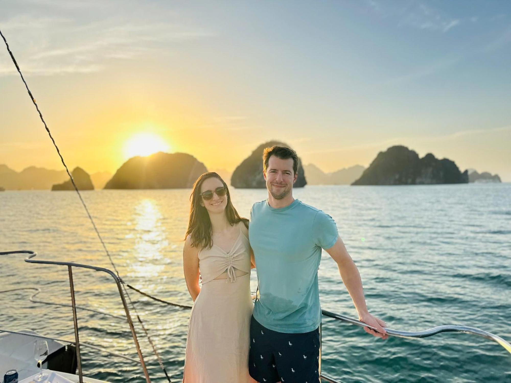 Scarlet Pearl Cruises - Wonder On Lan Ha Bay Hotel Ха Лонг Екстериор снимка