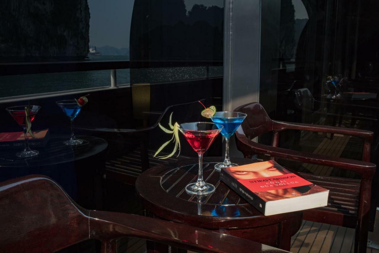 Scarlet Pearl Cruises - Wonder On Lan Ha Bay Hotel Ха Лонг Екстериор снимка