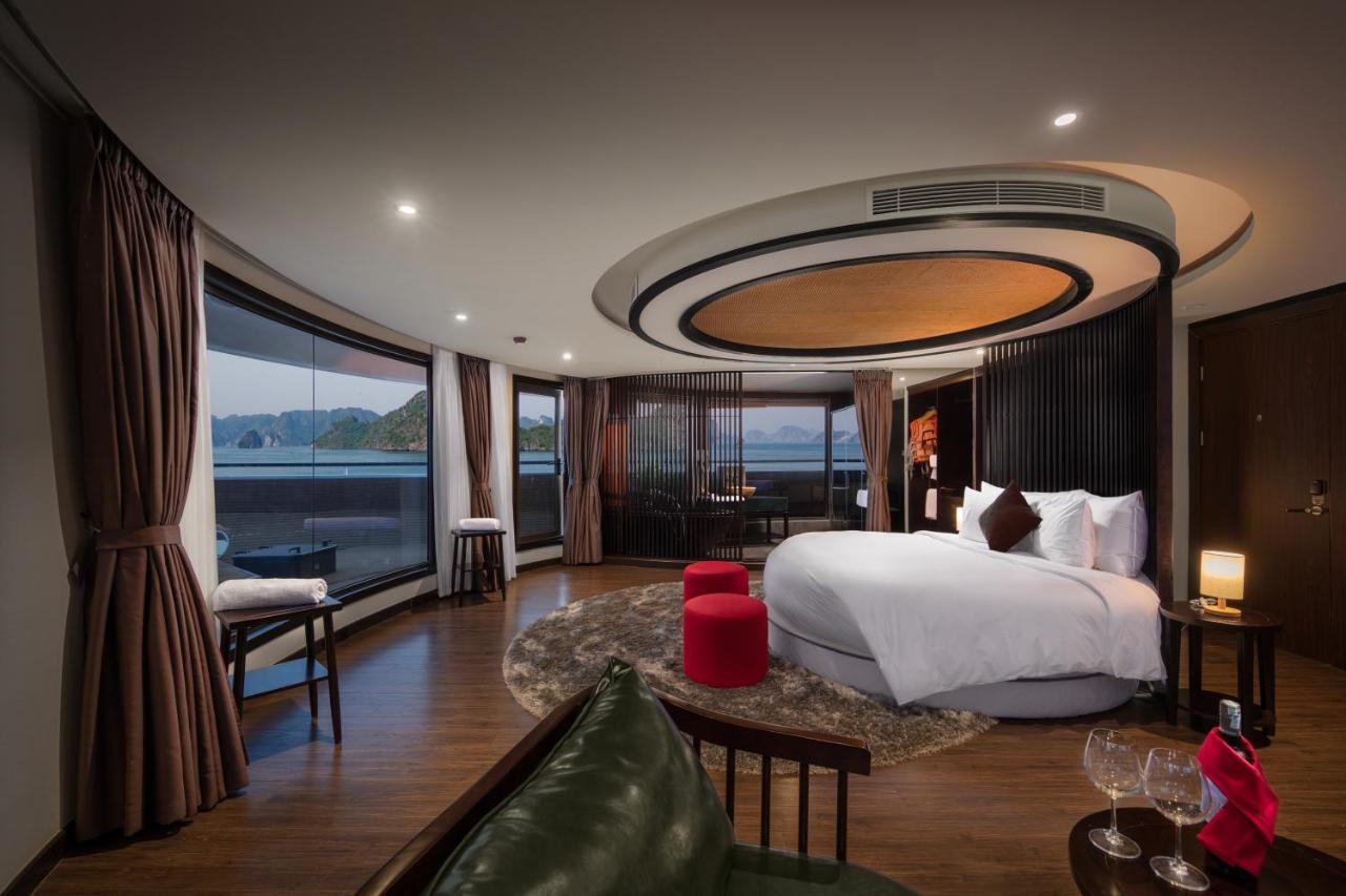 Scarlet Pearl Cruises - Wonder On Lan Ha Bay Hotel Ха Лонг Екстериор снимка